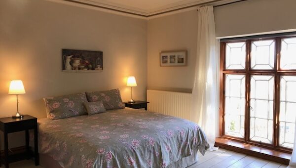 iyengar yoga uk, yoga holidays uk, meditation retreat uk