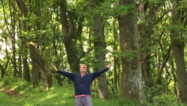 iyengar yoga uk, yoga wales, meditation retreat uk