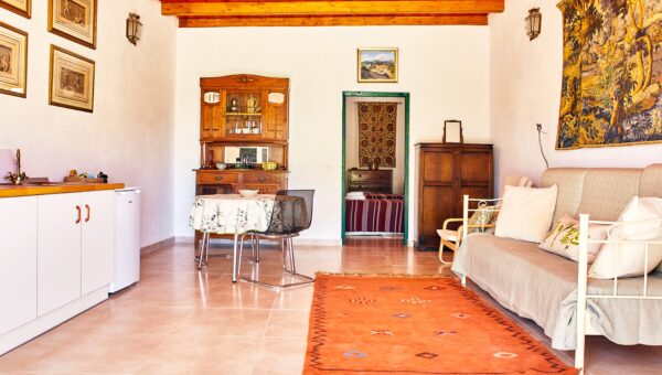 vegan wellness, spiritual retreat, yoga holidays in the sun