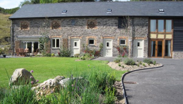 vegetarian yoga retreat, yoga and meditation retreats uk, yoga wales